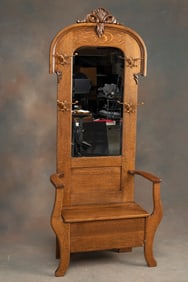 American oak antique Lift Seat Hall Tree, circa 1900-1910, excellent finish and condition with 3/4"