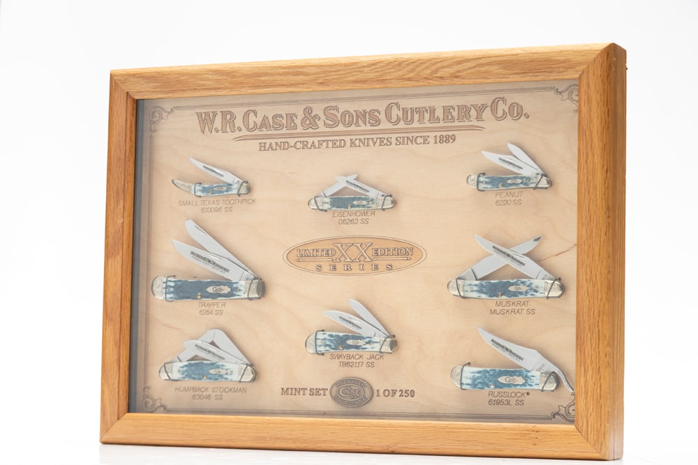 Factory Cased W.R. Case & Sons Cutlery Co. since 1889, Limited XX Edition Series XXIV Mint Set. In: Factory Cased W.R. Case & Sons Cutlery Co. since 1889, Limited XX Edition Series XXIV Mint Set. In celebration of the twenty-fourth edition in the XX Limited Edition Series. This set is a complete col