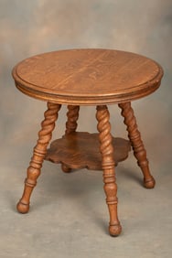 Antique quarter sawn oak Lamp Table, circa 1900, with beautiful rope twist legs and beautiful