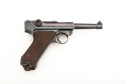High condition German Luger, Model 1938, Semi-Auto Pistol, 9 mm caliber, SN 7020, matching numbers