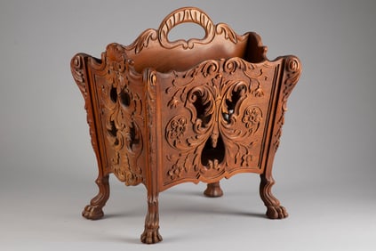 Beautiful antique carved claw foot Magazine Stand, circa 1920s, extremely fine quality, measures 13