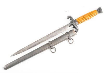 Very fine early Model 1935 German Heer Army officer Dagger. These daggers were meant to be worn on