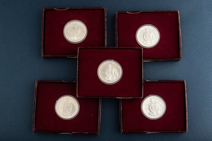 Group of five (5) cased Silver Half Dollars commemorating George Washington, 1732-1982, coins are