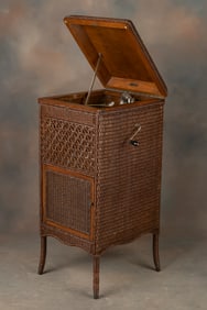 Rare "Heywood-Wakefield" marked Wicker Floor Model Victrola, in natural wicker, in excellent playing