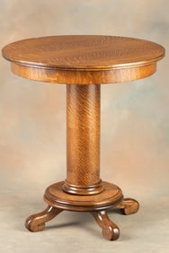 Antique quarter sawn oak round pedestal Lamp Table, circa 1900, with footed base, 6" column