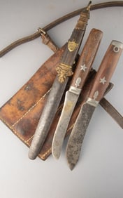 Rare and original Set of Buffalo Skinning Knives in leather carry bag, Sharpening Stick is dated