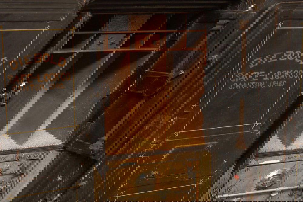 Antique, double door, floor model Iron Safe, manufactured by "DIEBOLD SAFE & LOCK CO., CANTON, - 3