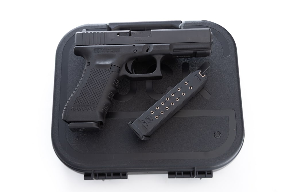 Glock, Model 17 Gen 4, Semi-Auto Pistol, 9X19 caliber (9MM Luger), SN UVN589, matte finish, 4 1/2" (1 of 3)