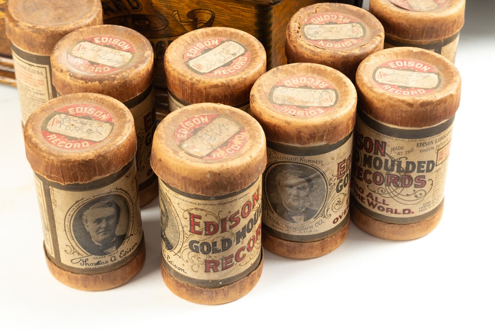 Antique oak case Edison Cylinder Player in Bee Hive Hooded Case, sold with 17 original Edison - 6