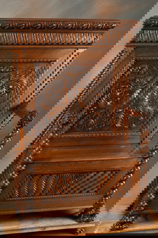 Outstanding antique, quarter sawn oak, lift seat Hall Bench, circa 1900, with beautiful rope twist (1 of 3)