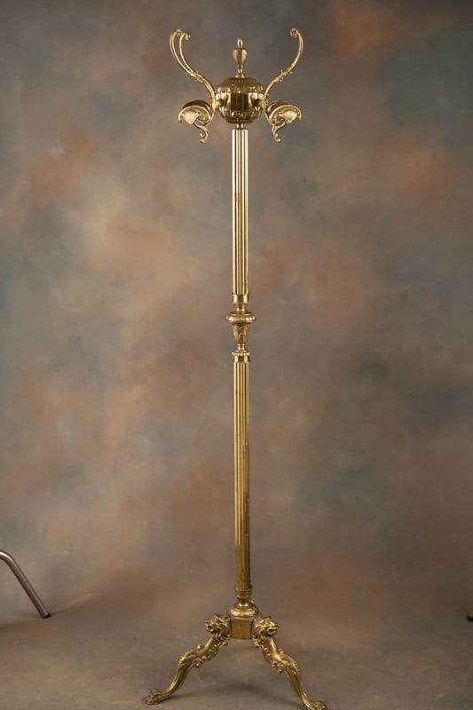 Ornate, solid brass Hat & Coat Rack on fancy lion head and claw foot base, 66" T , very nice: Ornate, solid brass Hat & Coat Rack on fancy lion head and claw foot base, 66" T , very nice condition, with revolving top.