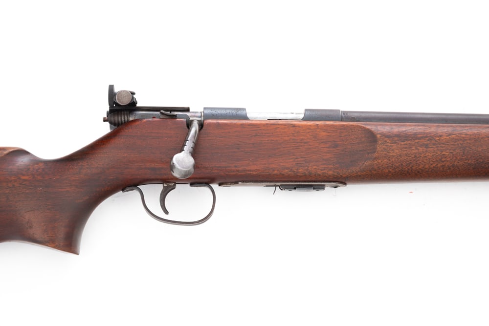 Remington, Model 521-T, Junior Special, B/A Rifle, .22 S.L. L.R. caliber, SN NV, 25" barrel, Lyman: Remington, Model 521-T, Junior Special, B/A Rifle, .22 S.L. L.R. caliber, SN NV, 25" barrel, Lyman Target Sights, normal condition for its age, has mostly brown patina with blue in protected areas, ha