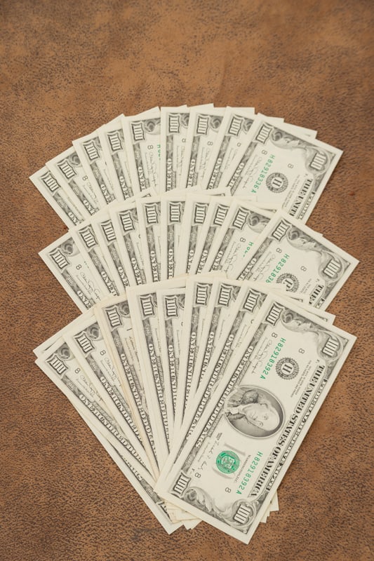 This lot will be sold 33 times the bid, meaning your final bid will be multiplied 33 times. A (1 of 1)