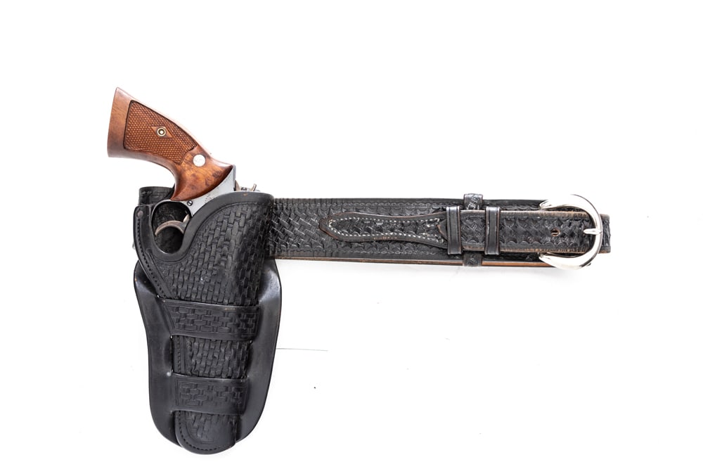 "H.H. Heiser" marked Holster & Belt Rig with tooled Holster done in the basket weave pattern, 32" (1 of 5)