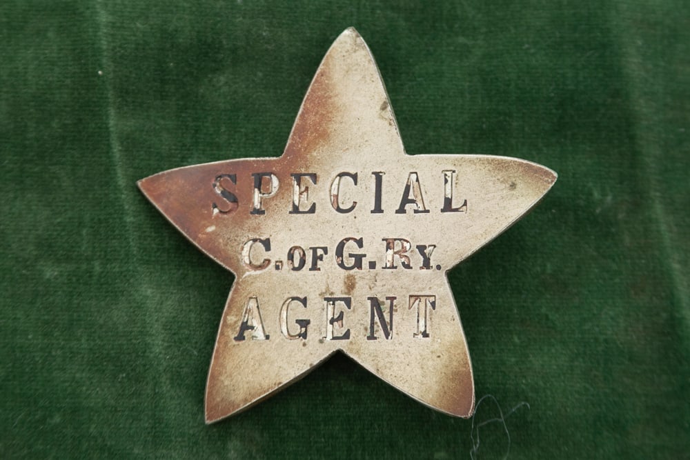Very old 5-point Star Badge “SPECIAL / C. of G. RY. / AGENT?? marked. This terrific Railroad: Very old 5-point Star Badge “SPECIAL / C. of G. RY. / AGENT” marked. This terrific Railroad Badge is hallmarked “AMERICAN RWY SUPPLY CO./ NEW YORK” several points of Star are slightly