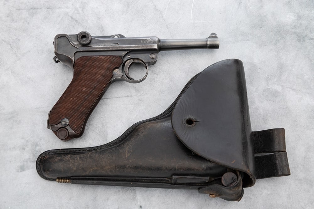 DWM Luger, Automatic Pistol, 9 MM Luger caliber, SN 5346, blue finish, 4" barrel, 1917 chamber date. (1 of 5)