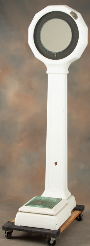 Vintage Porcelain Coin-Op Lolli-Pop Weight Scales, made by "National Novelty Company, Minneapolis,: Vintage Porcelain Coin-Op Lolli-Pop Weight Scales, made by "National Novelty Company, Minneapolis, Minn.", shows a few spots of chipping in porcelain, round center with faint numbers, sold with key. M