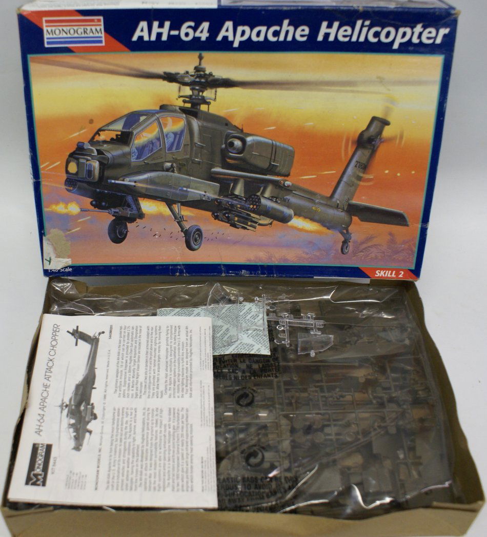Monogram Revell AH64 APACHE HELICOPTER Model Kit 5443