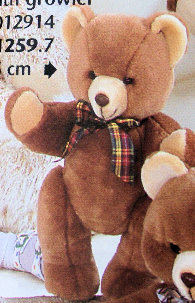 Sonni (Germany) Stuffed 17-3/4" Bear (bär), Collectors: Adorable Sonni (Germany) plush stuffed bear (bär). This cute little guy is light brown with plaid bow, and measures 17-3/4" tall. Extremely high, collectors quality! Made by Sonni (Zum Spielen Gemach