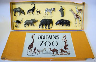 Vintage Post-War BRITAINS ZOO Animals Set 11Z, Tied in