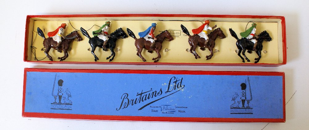 Vintage BRITAINS # 164 ARABS OF THE DESERT 5-Piece (1 of 1)