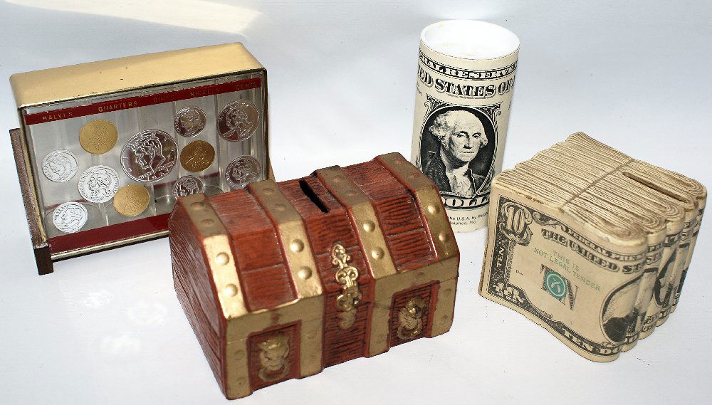 Vintage Lot of 4 Money Theme Coin Savings Still Piggy (1 of 1)