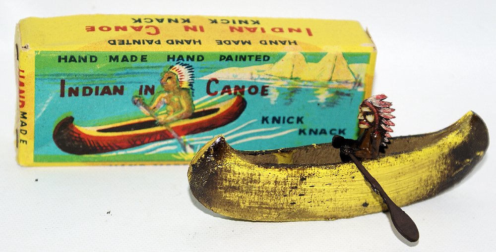 RARE Vintage 1940's Handmade INDIAN IN CANOE Knick (1 of 1)