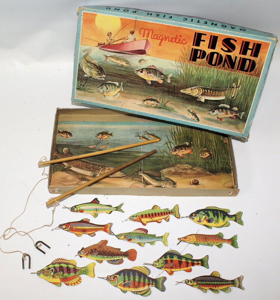 Vintage 1935 Early MAGNETIC FISH POND Game #3019 by (1 of 2)