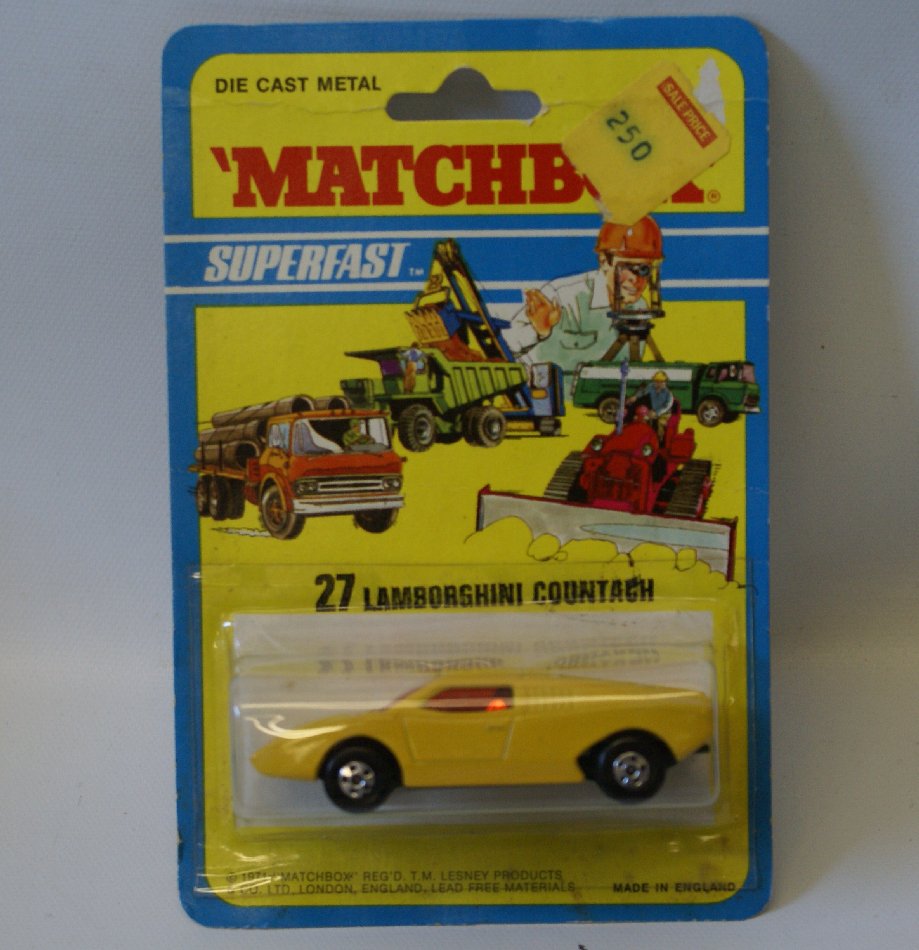 Vintage 1971 MATCHBOX SUPERFAST No. 27 LAMBORGHINI (1 of 2)