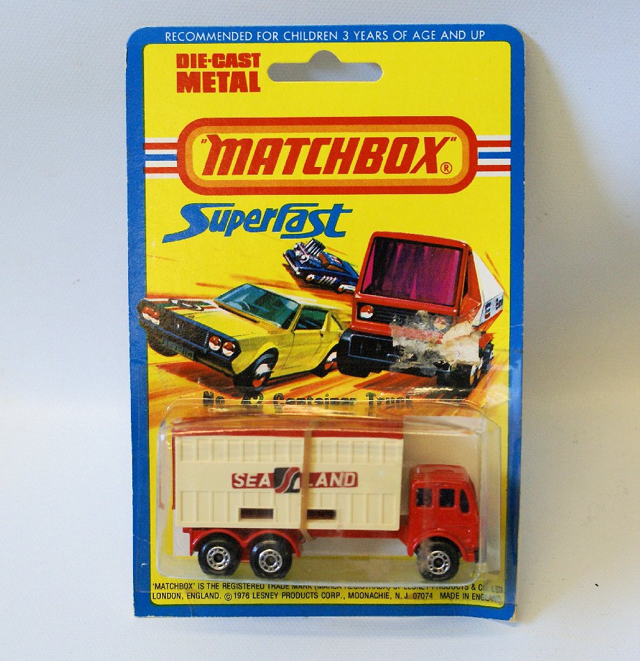Vintage 1976 MATCHBOX SUPERFAST No. 42 Sealand (1 of 2)