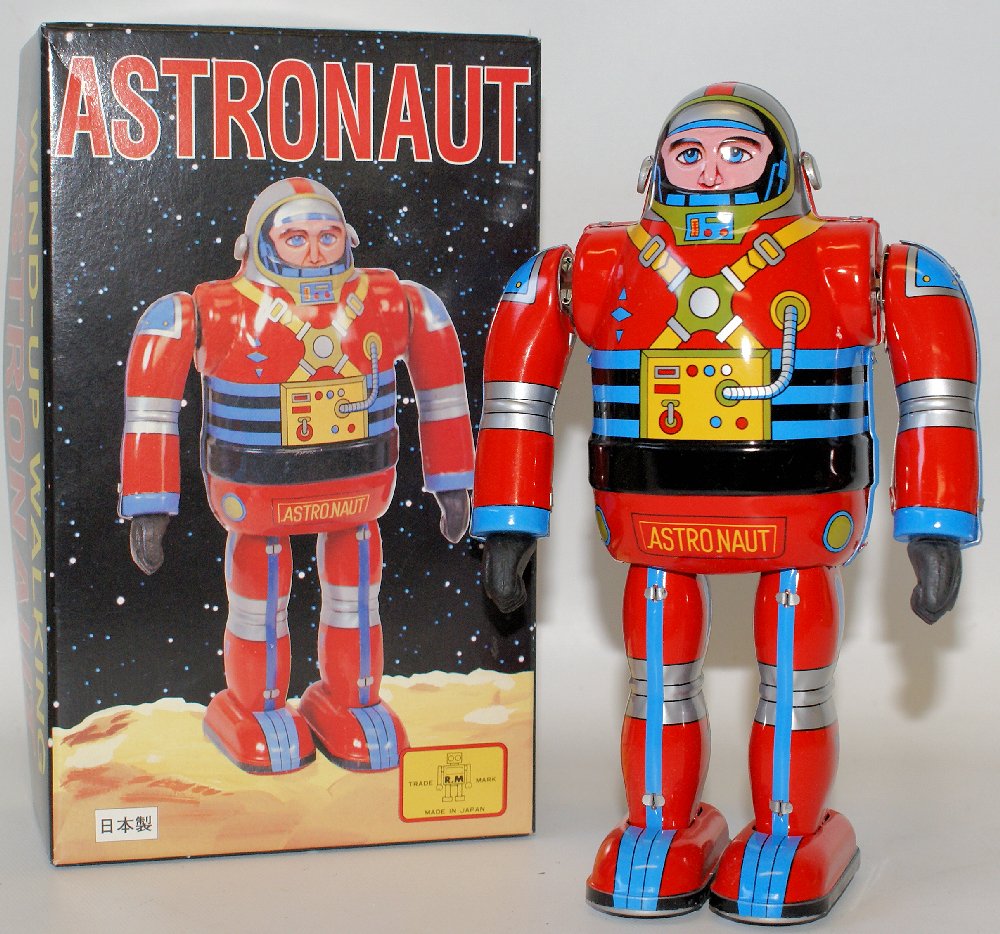 ABSOLUTELY MINT Windup WALKING ASTRONAUT Space Robot, (1 of 3)