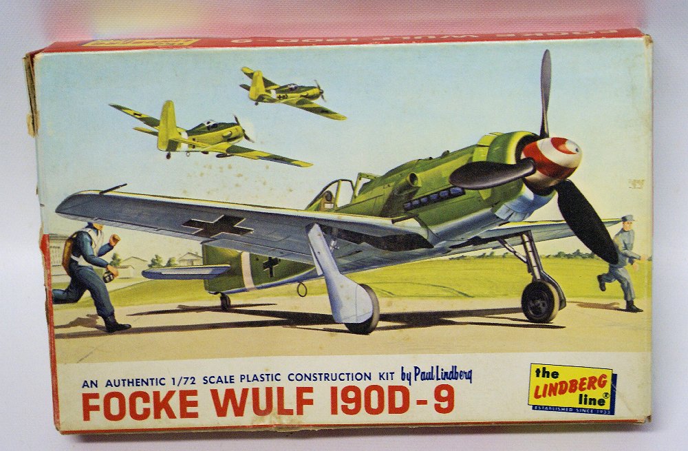 1965 LINDBERG 1:72 FOCKE-WULF 190D-9 Jet Plane Model (1 of 1)