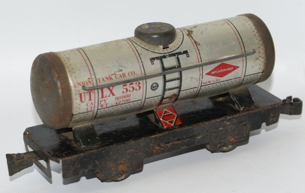 O Tin MARX #553 Union Tank Train Car (1 of 4)