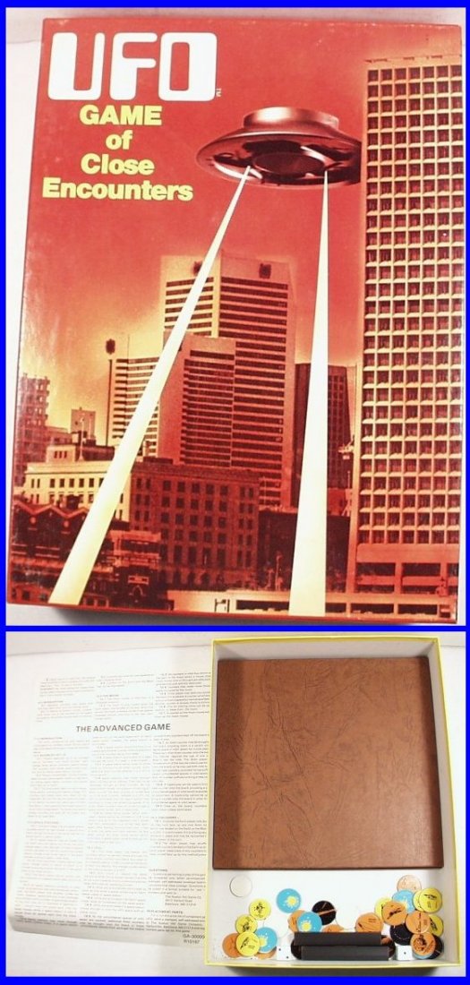 1978 UFO Game of Close Encounters, Space Bookcase Game (1 of 1)