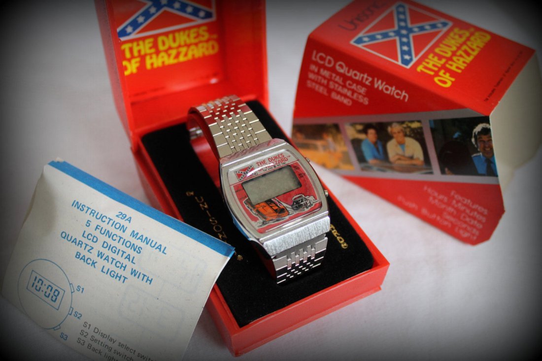 VINTAGE 1981 THE DUKES OF HAZZARD LCD Quartz Wrist: Vintage 1981 The Dukes of Hazzard LCD Quartz Wrist Watch, new & unused in the original packaging! Original old store stock. Features hours/minutes/month/date/seconds, push button light and plastic gif