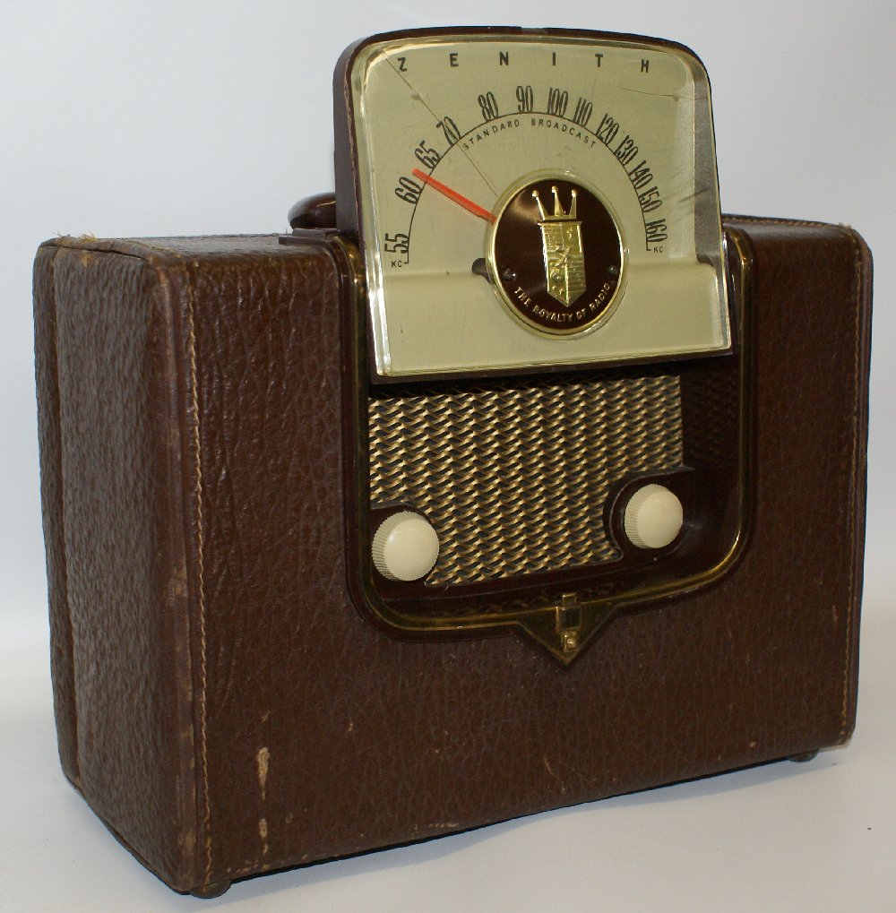 Vintage 1950 Mid-Century ZENITH G503 5G41 AM Universal (1 of 7)