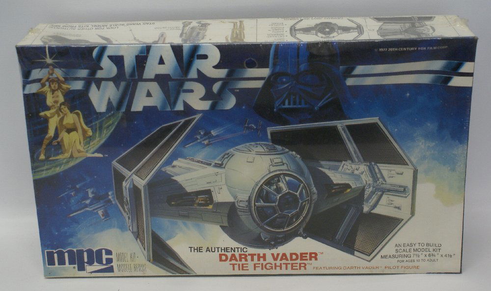 1978 MPC #1-1915 Original STAR WARS Darth Vader TIE (1 of 2)