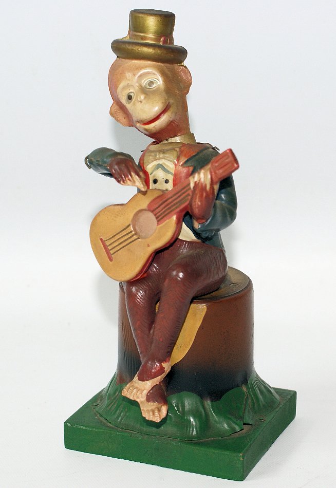 RARE Vintage 40's Musical Celluloid SAMBO THE MINSTREL: RARE Vintage 1940's Wind-up Musical Celluloid SAMBO THE MINSTREL MAN Monkey Figure, Occupied Japan. From a private collection. Perfect working order. Absolutely no celluloid damage. Excellent+ - LN co