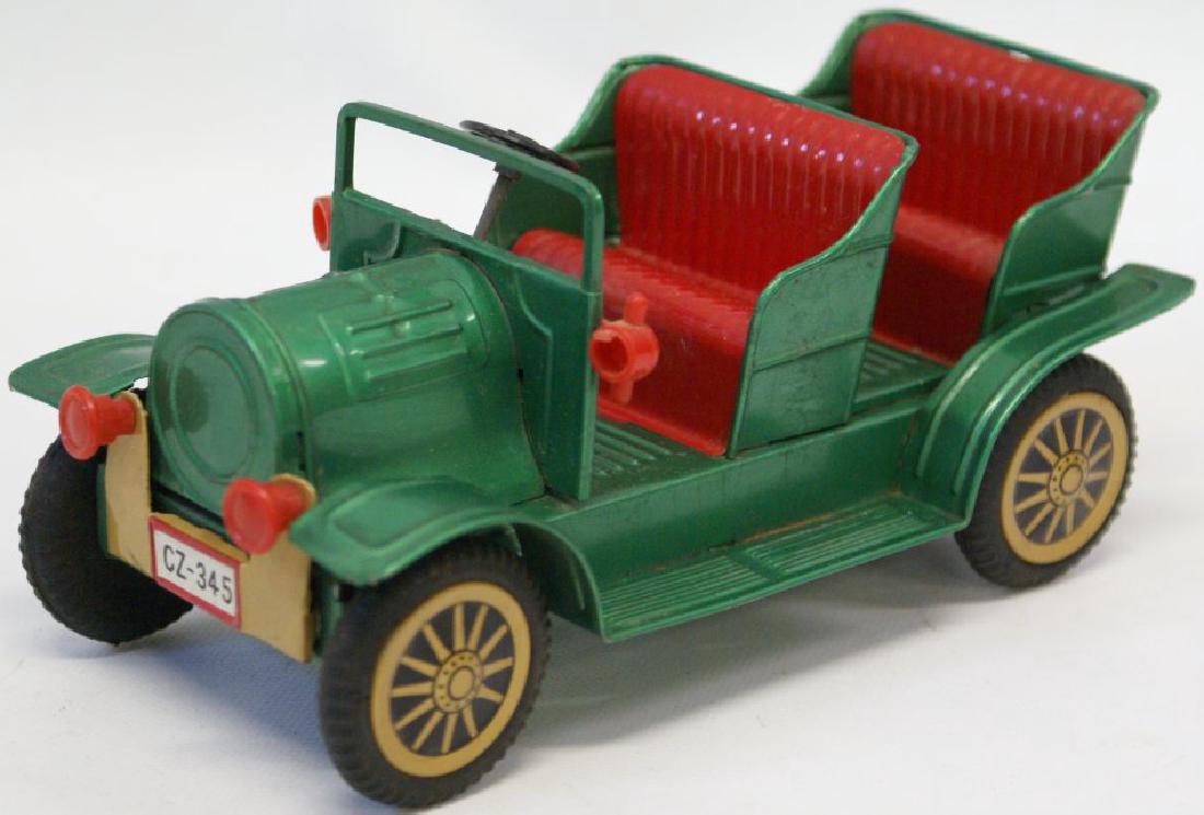 Tin Friction Touring Car, green, friction drive, Japan (1 of 2)