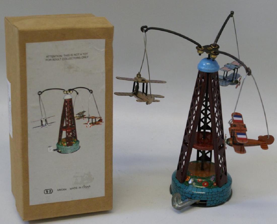 Tin Windup Carousel with Flying Airplanes Planes, mint (1 of 1)