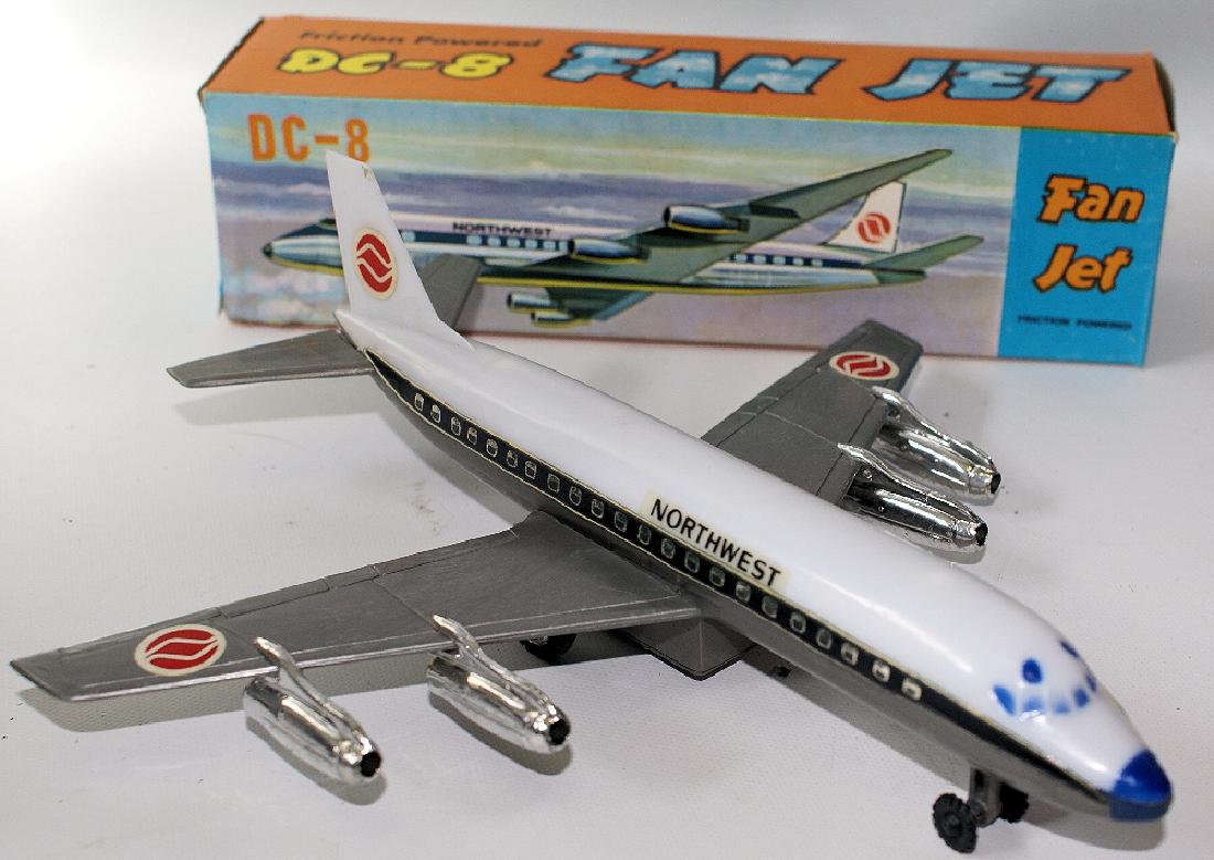 Friction Plastic Northwest Airlines DC-8 Fan Jet (1 of 1)