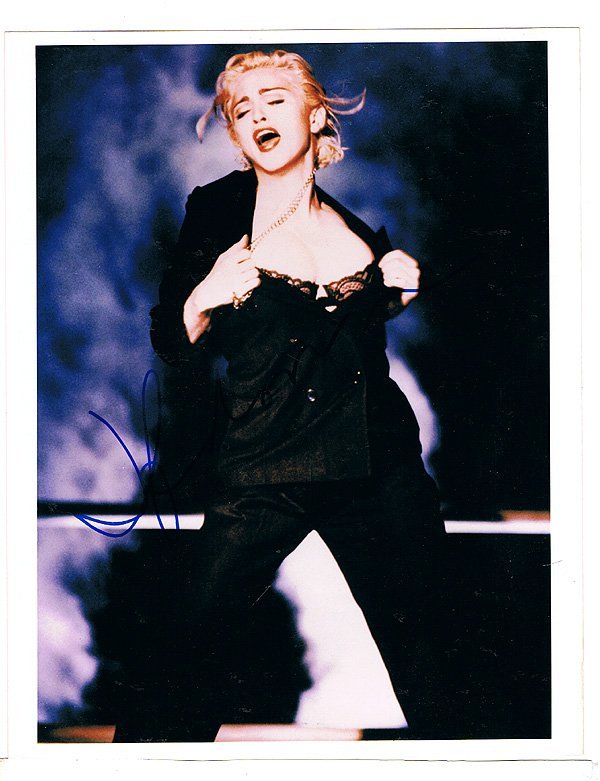MADONNA- 8 X 10 PHOTO W/ CERTIFICATE #7 (1 of 1)