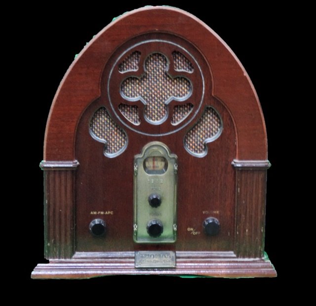 Thomas Collector's Edition Radio: Collectors edition reproduction radio with cassette player.