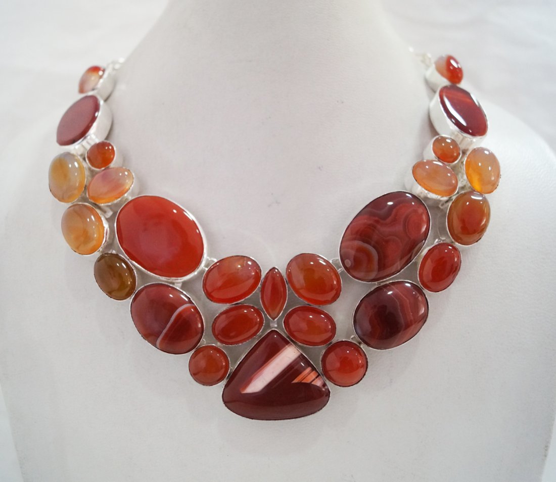 Beautiful Silver Necklace with Genuine Carnelian: Beautiful Necklace with Genuine Carnelian in German Silver Alloy Weight : 112grams Length ; 18 Inch. Metal: German Silver Alloy Stone : Genuine Carnelian