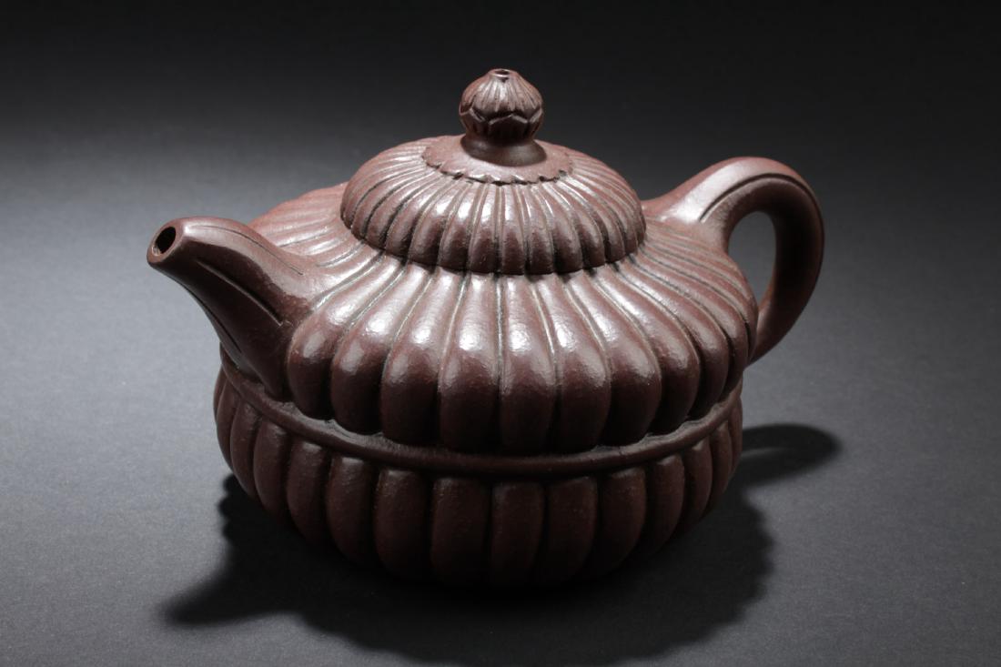 Chinese Zisha Teapot (1 of 4)