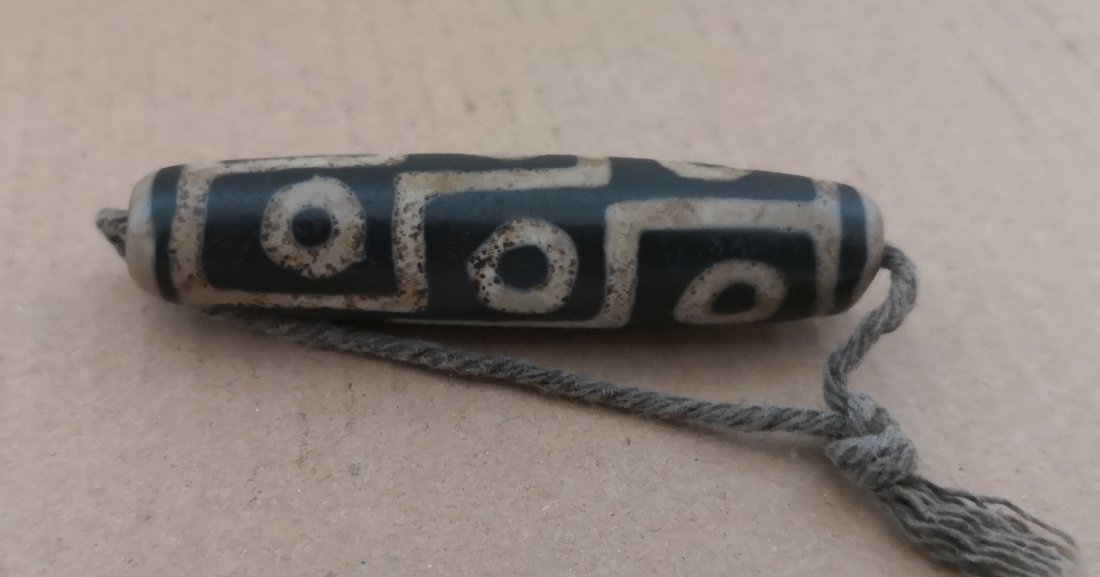 Antique Chinese Dzi Bead (1 of 2)