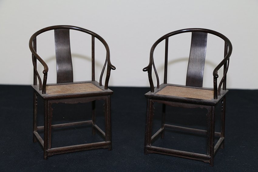 Pair of Tiny Chinese Zitan Chair In Ming-Style (1 of 4)