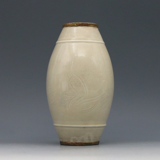 SONG DING YAO CARVED GILD GOLD OLIVE VASE (1 of 6)