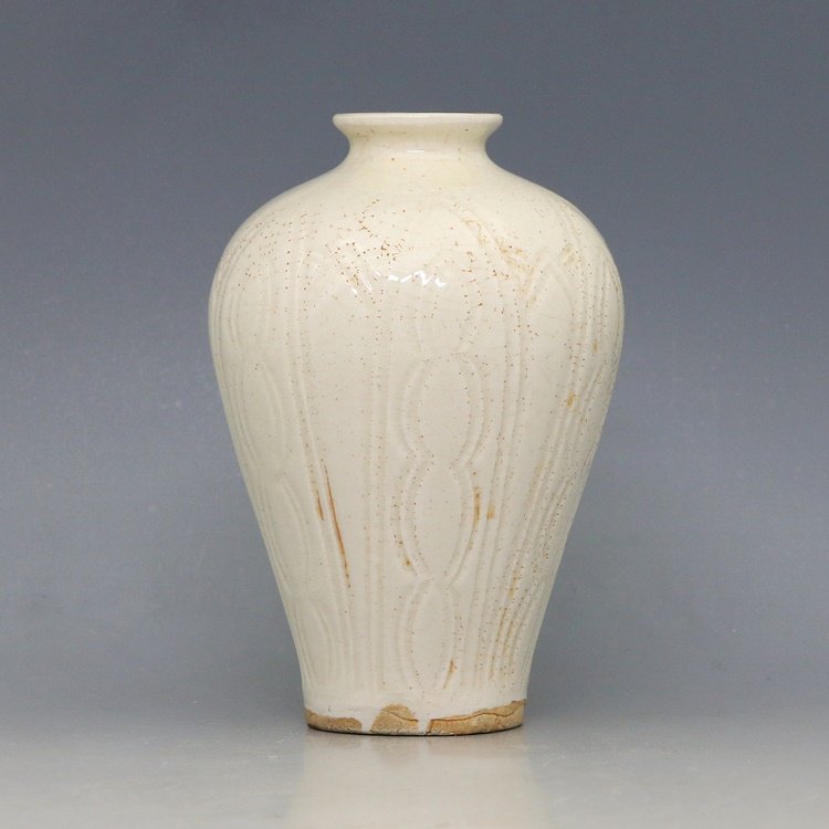 SONG DING YAO WHITE-GLAZED CARVED MEIPING VASE (1 of 3)