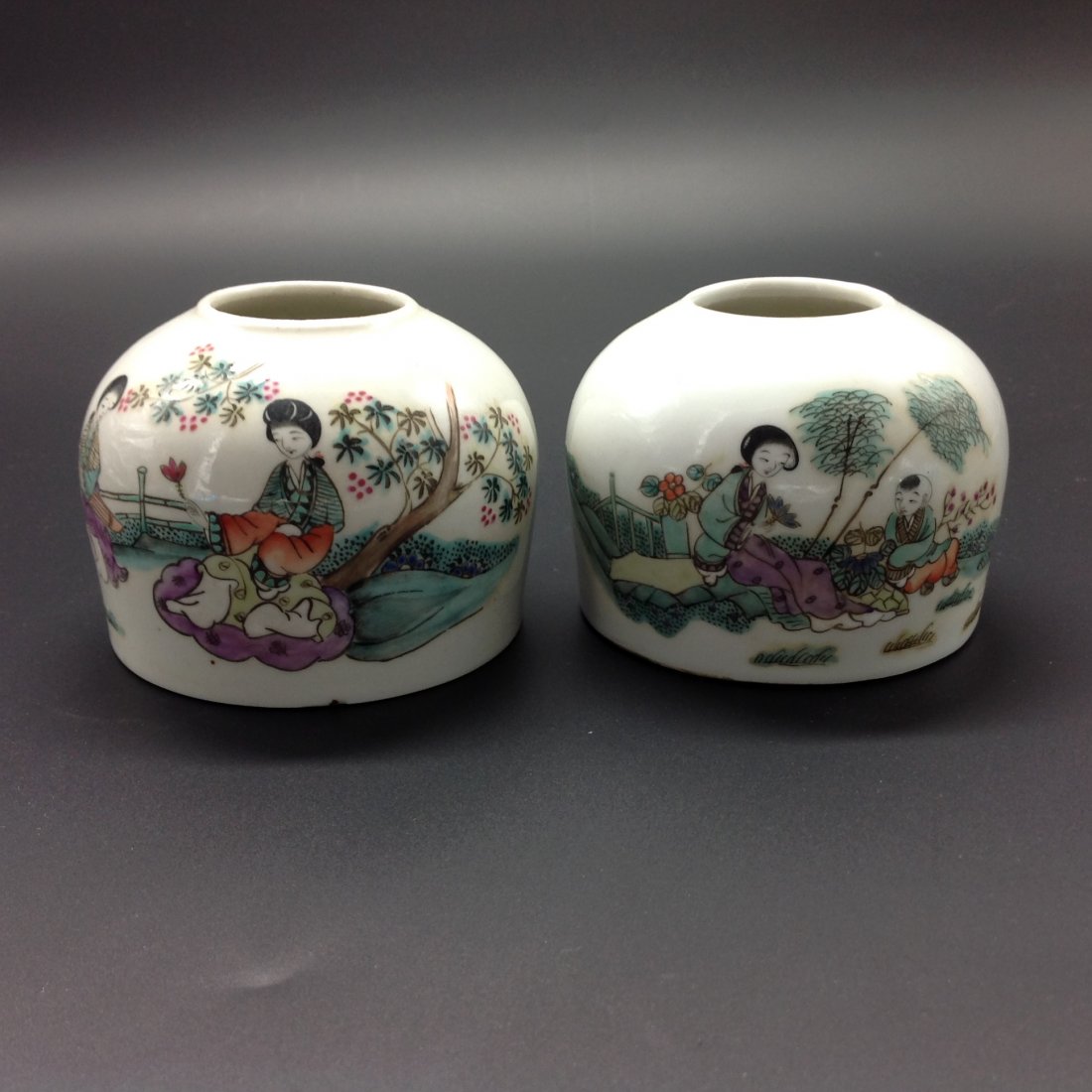 Pair of Famille Rose Washer: Pair of Famille Rose Washer. 3"x3.5"